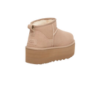 UGG Botte Classic Ultra Mini à plateforme Beige